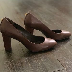 Ralph Lauren Round Toe Pump original box